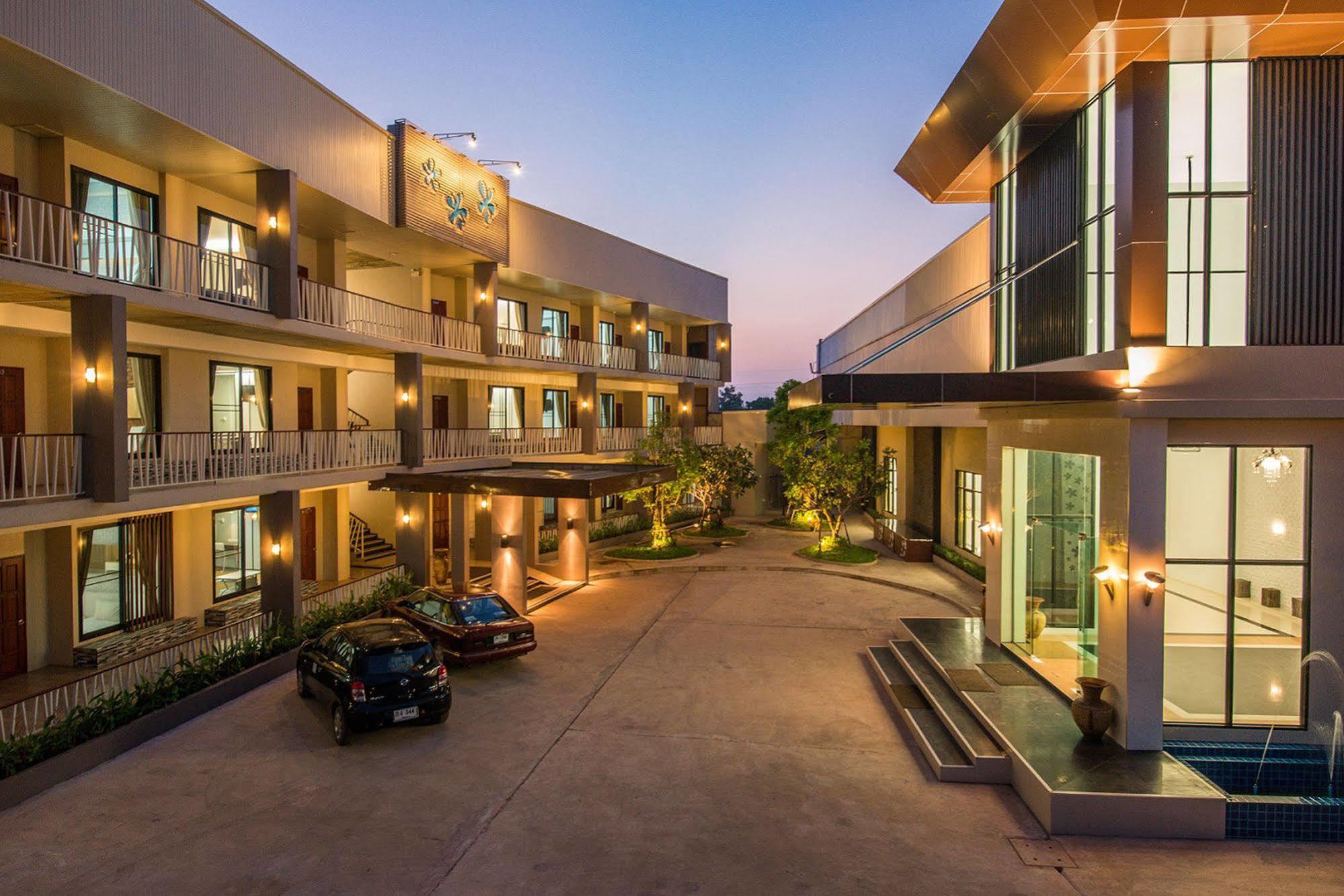 Panlaan Boutique Resort Nong Khai Bagian luar foto