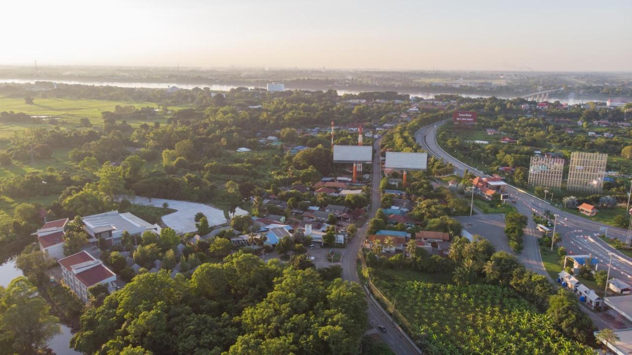 Panlaan Boutique Resort Nong Khai Bagian luar foto